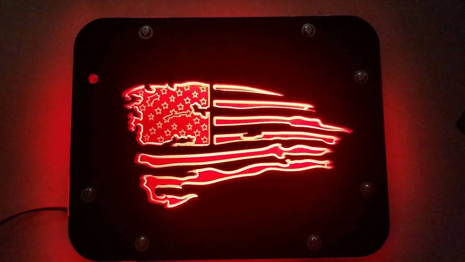 Tattered Flag Tire Delete/Brake Light